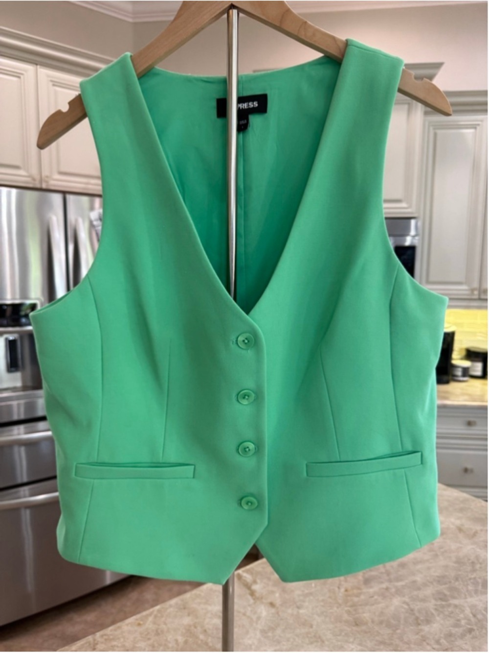Express Green Sleeveless Button-Front Vest Large